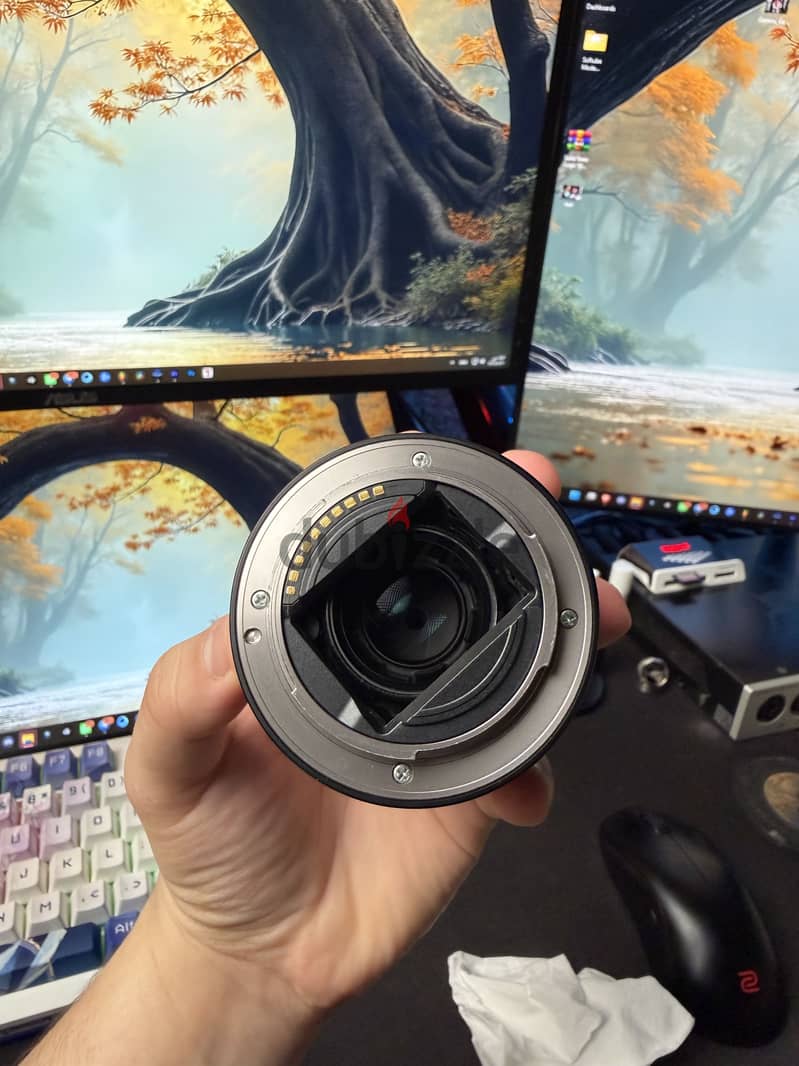 Sony FE 28mm f2 E-mount 3