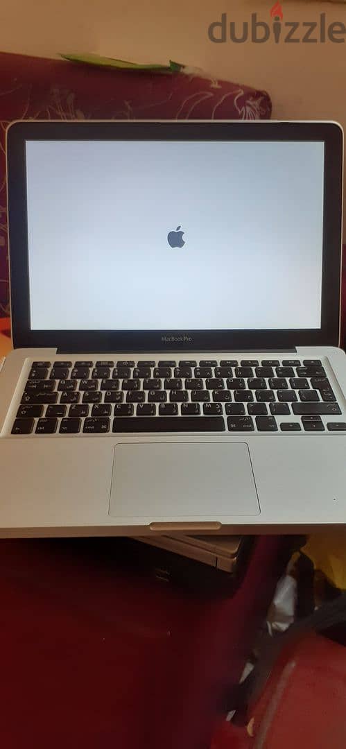 MacBook pro 8.1 core i7 2