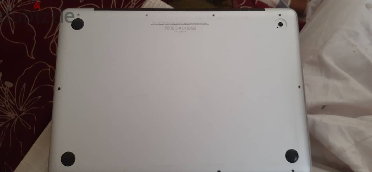 MacBook pro 8.1 core i7 7