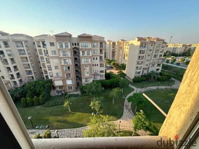 شقه للبيع بدينتى ١٣٥ متر مجموعه ٣٤ B3 فيو جاردن بحرى بالكامل