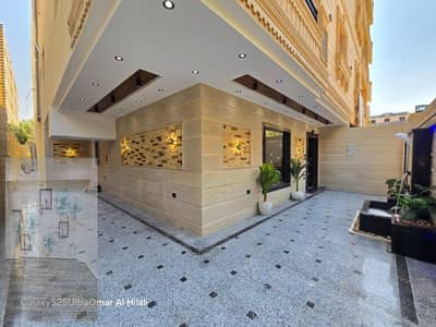 Villa ground with garden for sale in Hadaeq Al-Ahram, Gate 4