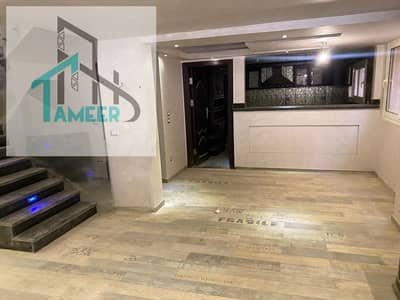 Duplex for sale in the diplomats compound in the Fifth Settlement area of 300 sqm