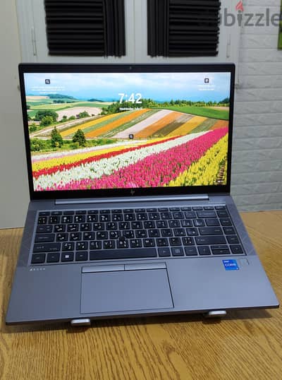Ultra Slim Laptop HP Zbook firefly 14 G8 لابتوب لسرعه البيع