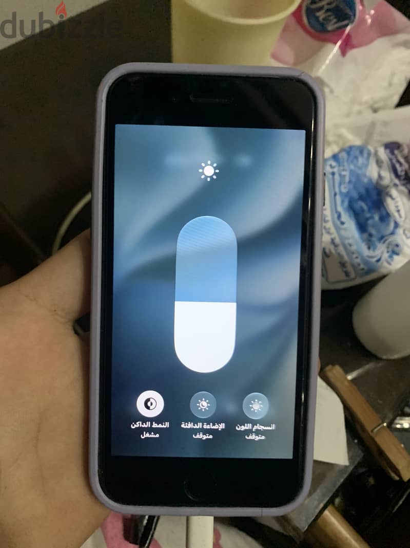 Apple - iPhone SE 1