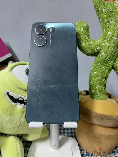 للبيع موبيل vivo Y16 استعمال بسيط الموبيل متفتحش قبل كده مكان المعادي