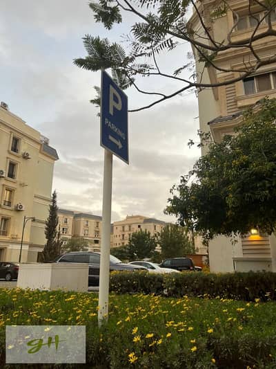IVilla Garden Ready to move for Sale in Mountain View Hyde Park New Cairo