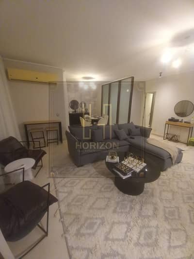 شقة مفروشة مودرن  للايجار في فيلدج جيت بالم هيلز القاهرة الجديدة Apartment rent Village Gate Palm Hills