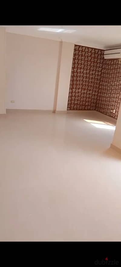  للبيع شقة مميزة في أوبرا سيتي – الشيخ زايد  فرصة رائعة للسكن في أحد أفضل كمبوندات الشيخ زايد، بموقع مميز وإطلالة مفتوحة على اللاند سكيب.    المساحة: 171 متر