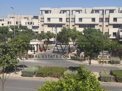فيلا تاون جاهز للاستلام فيو و موقع متميز في البروج
