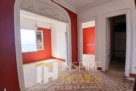 Office for Rent direct sea view