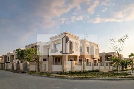 Villa for sale with a special down payment one story directly on the lake in Taj City Fifth Settlement