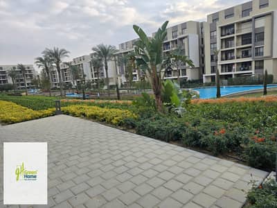 سكاي لوفت مفروش بالتكييفات للبيع في فيفث سكوير المراسم Fifth Square El Marasem New Cairo