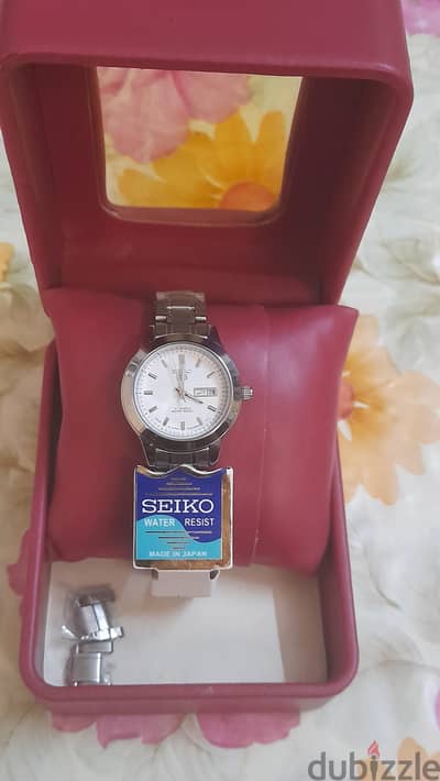 ساعة seiko للبيع