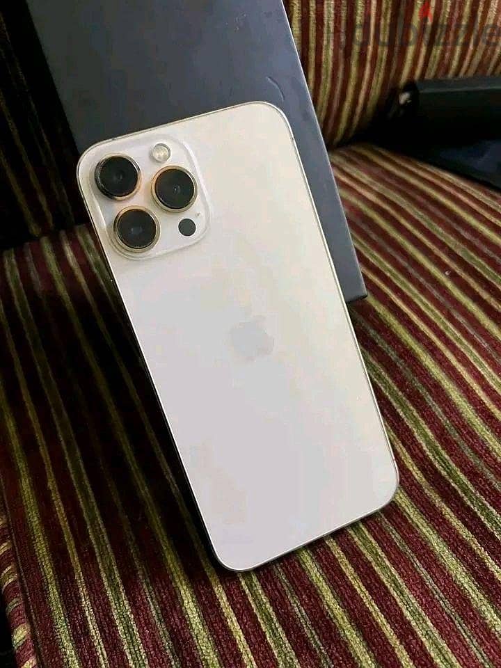 Apple - iPhon 13 pro max 4
