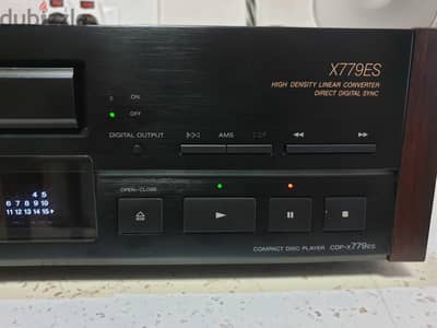 Sony CD player hi end audio cdp x779 es like new
