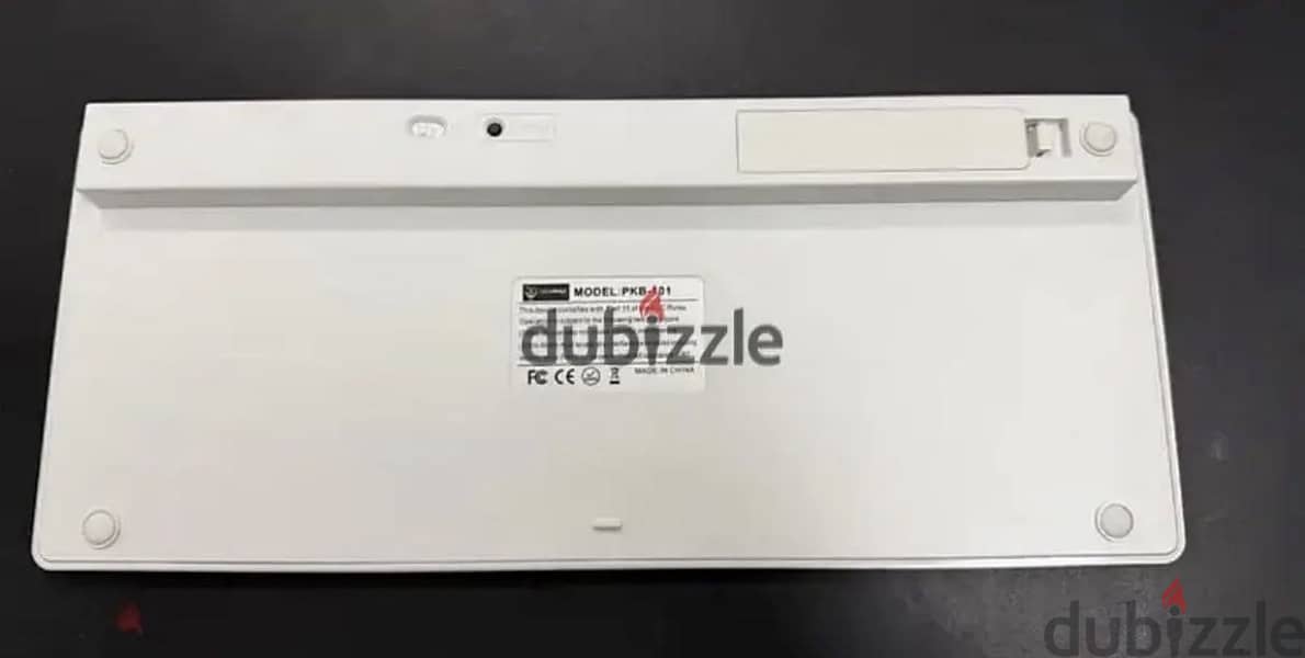 wireless Bluetooth keyboard 4