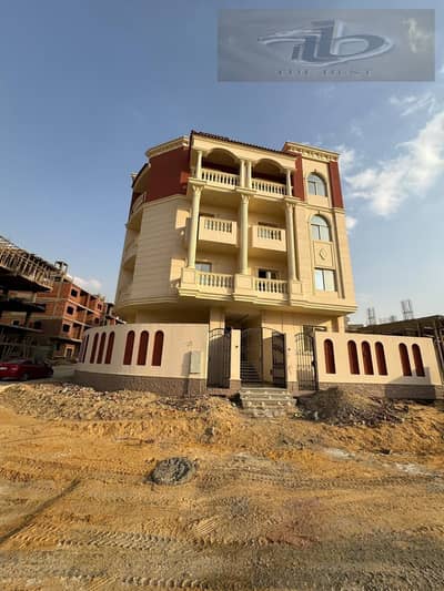 لقطة للبيع في النرجس الجديدة – فيو جاردن مباشر عمارة ناصية بإطلالة بانورامية مباشرة على أكبر حديقة في حرف D لقطة للبيع في النرجس الجديدة – فيو جاردن مباشر عمارة ناصية بإطلالة بانورامية مباشرة على أكبر حديقة في حرف D