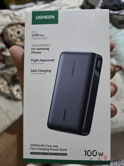 ugreen powerbank 20000 mAm 100 watt