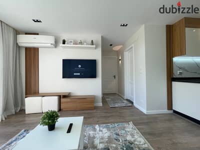 Luxury hotel-style furnished apartment, finished to a very high standard with premium branded furniture, first occupancy, directly from the owner