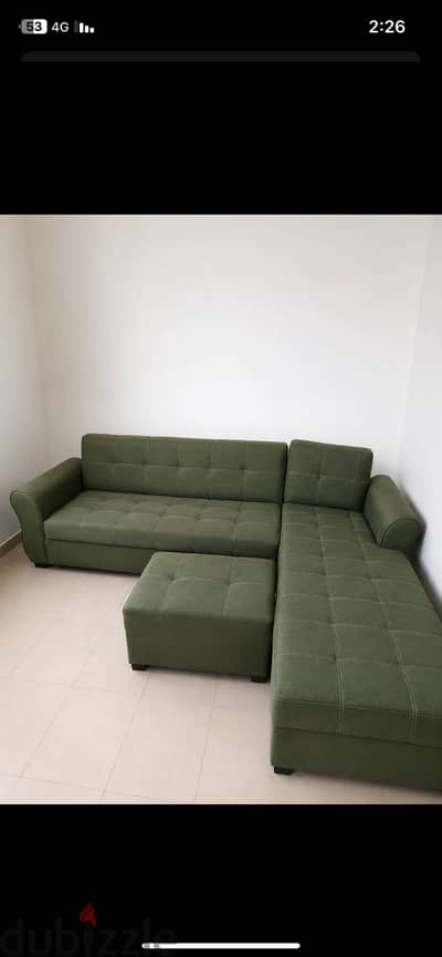 ركنه عرف L  لون اخضر جنزاري  حاله جيده جداا