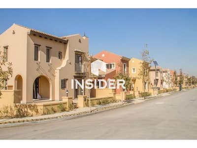 تاون هاوس 280 متر-متشطب بالكامل-4 غرف نوم مع غرفه ناني-ميفيدا القاهرة الجديدة