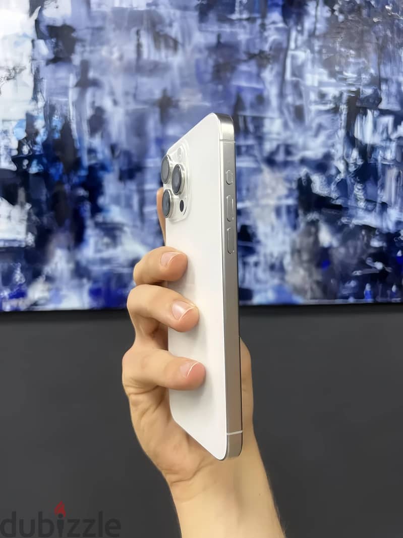 Apple - iPhone 15 Pro Max 1