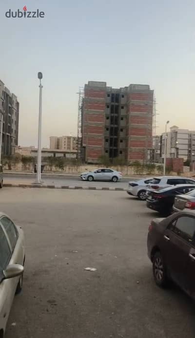 شقة للبيع – الإسكان الاجتماعي – مدينة الشروق