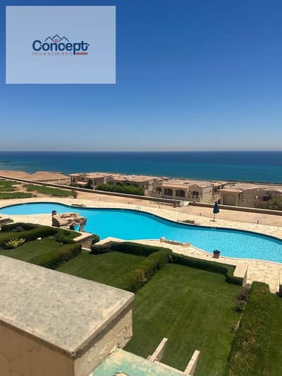 شالية بنت هاوس للبيع استلام فوري متشطب و مفروش جاهز للسكن مطل علي البحر مباشرة لافيستا ١ العين السخنة la vista sokhna