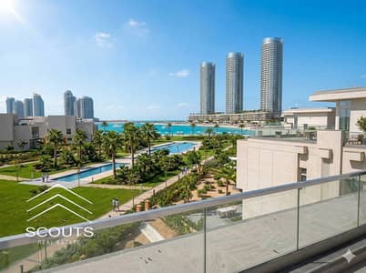 شاليه للبيع 140م فيو مباشر لاجون وتشطيب Ultra Lux كامل 2 غرف في العلمين الجديدة موقع مميز بجوار الأبراج والمارينا مناسب للسكن والاستثمار