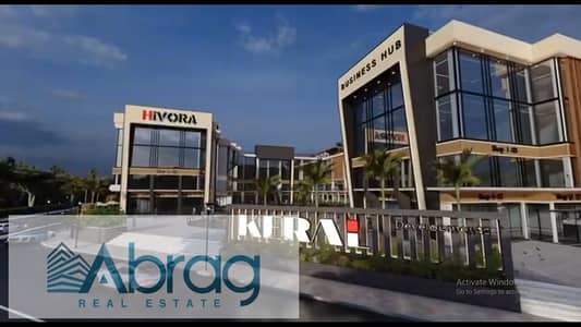 For sale, a commercial store of 60 meters in Mall HIVORA Business Hub - a prime location on the plaza - 6 October