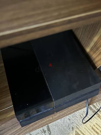 بلايستيشن ٤ 500 جيجا استعمال خفيف