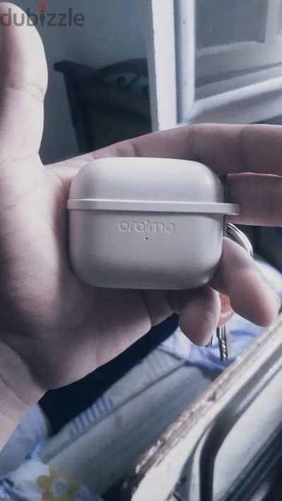 إير بودز إستعمال اسبوعين فقط بالضمان والعلبة Airpods arimo
