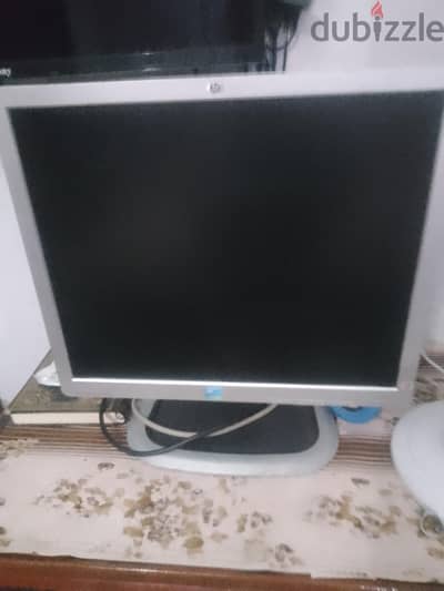 شاشه 19 بوصه hp
