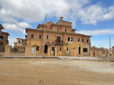 كواترو جاهز للاستلام الفوري للبيع في سيتي جيت ديار قطرية التجمع الخامس  City Gate Diar Qatari New Cairo