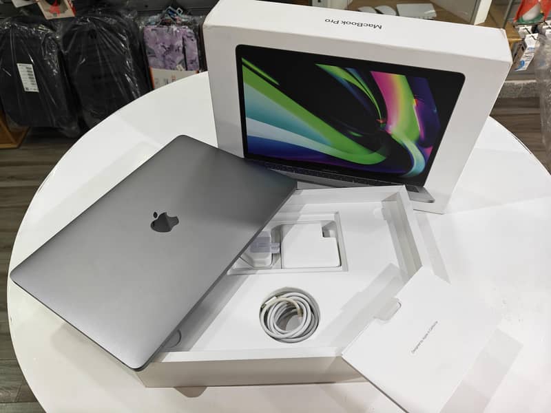 MacBook pro M2 2