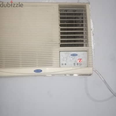 تكييف شباك كاريير سعودى واحد ونص حصان استعمال 8شهور جديد زيرو