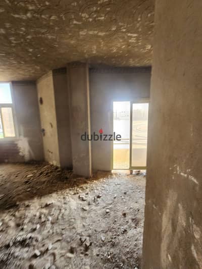 Apartment for sale with an unobstructed, open view overlooking a garden in Andalus, at a very special price, steps away from Katameya Dunes compound. Apartment for sale with an unobstructed, open view overlooking a garden in Andalus, at a very special price, steps away from Katameya Dunes compound.