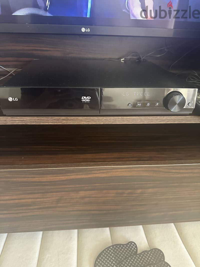 Dvd and home theater 3
