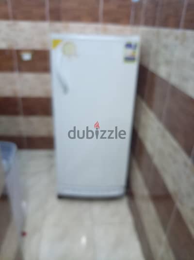 تلاجه الاسكا ٨قدم