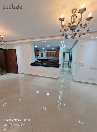 apartment for rent 165 meter 3 bedrooms in the squere compound