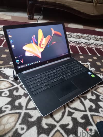 للبيع لابتوب HP بحالة ممتازة core i7 الجيل الثامن