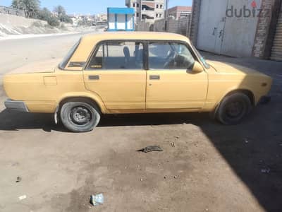 لادا 1300 1983