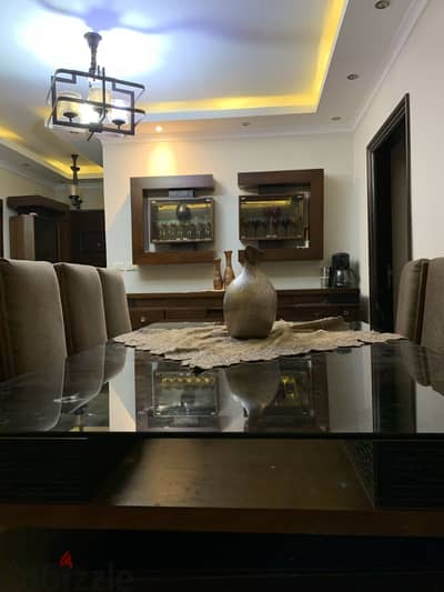 سفرة مودرن للبيع