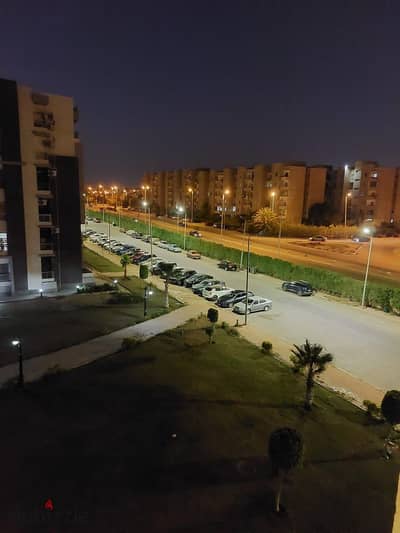 شقة للايجار في دار مصر الشيخ زايد - مفروشة بالكامل - فيو كامل على واجهتين بحري الدور الثالث - اقل مدة سنة