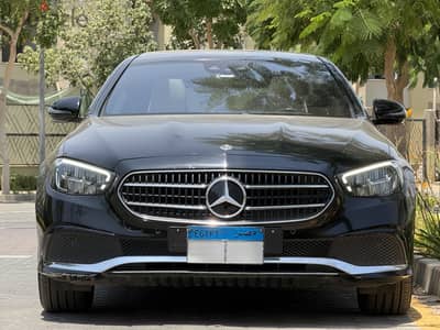 Mercedes-Benz E200 2021