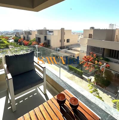 للإيجار شاليه في هاسيندا وايت الساحل الشمالي  يقع في العماير الجديدة   فيو بحر
