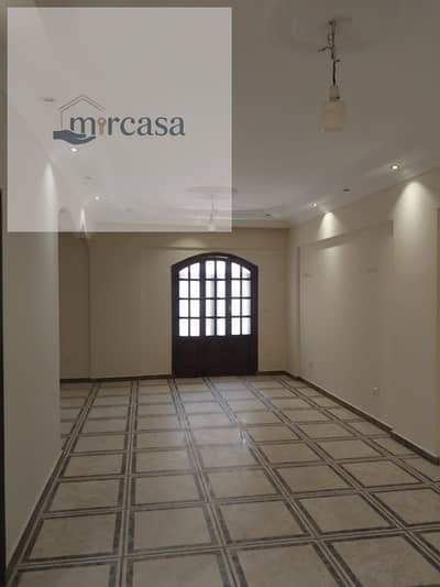 Ground floor apartment with private garden and private entrance, 160 sqm, 3 bedrooms, Super Lux finishing in Al Narges Buildings, Fifth Settlement.