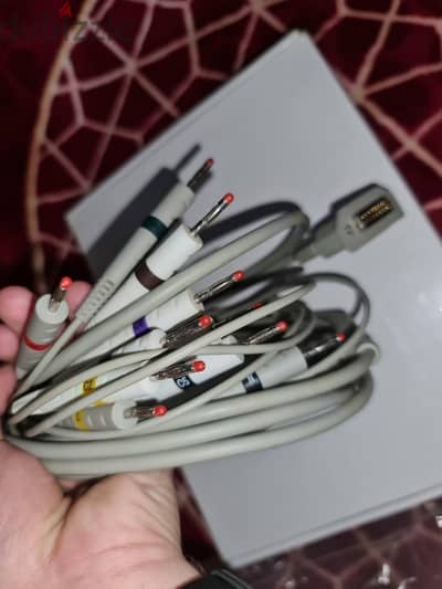 جهاز رسم قلب  Ecg