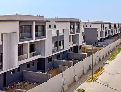 Prime Location Townhouse with Open View in Trio next to Palm Hills New Cairo
