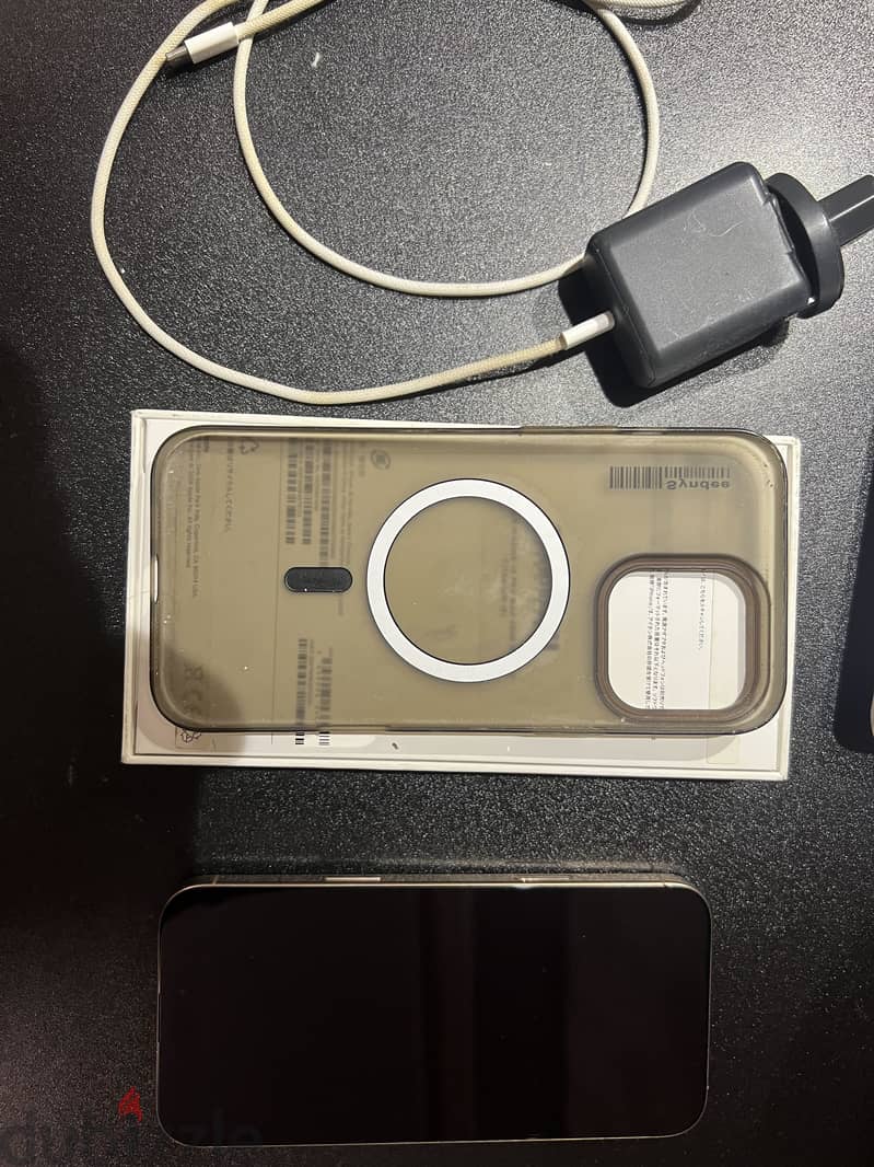 Apple - iPhone 16 Pro Max 4